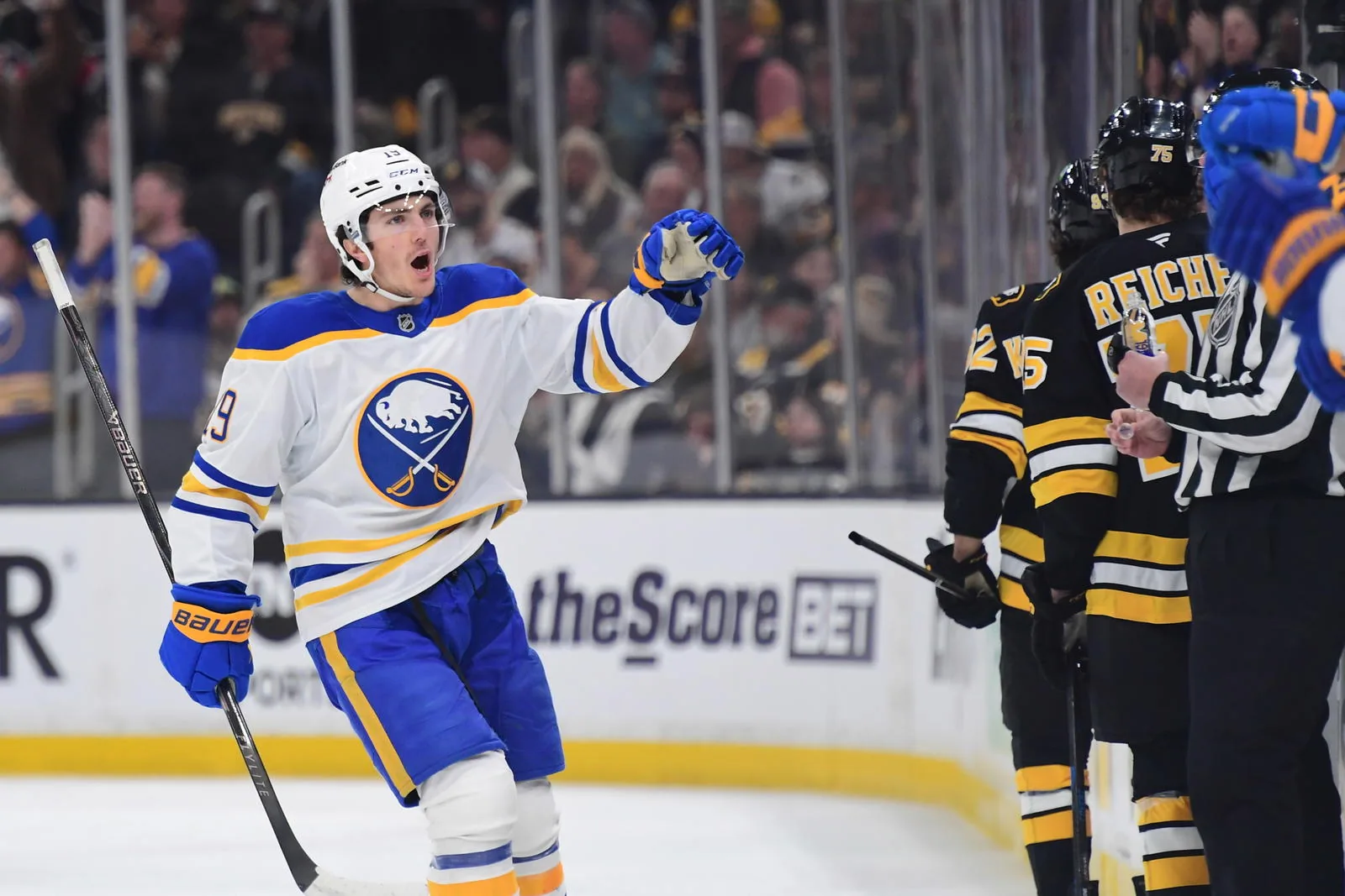 Sabres, Peyton Krebs agree to four-year, $18-million contract extension